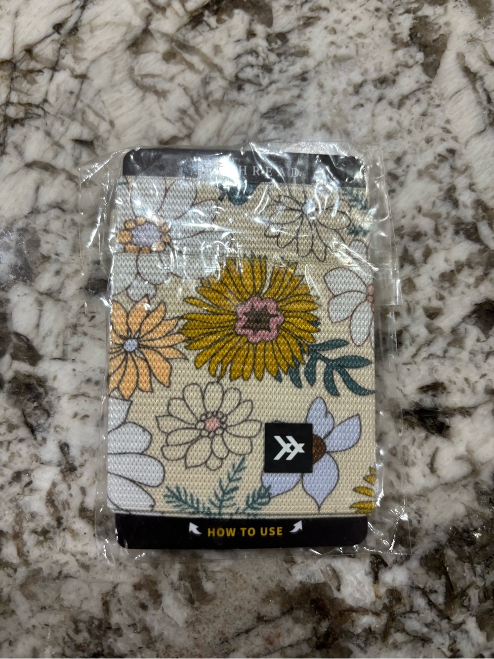 Threads Floral Card Wallet in Cream, Yellow, Pink, Green